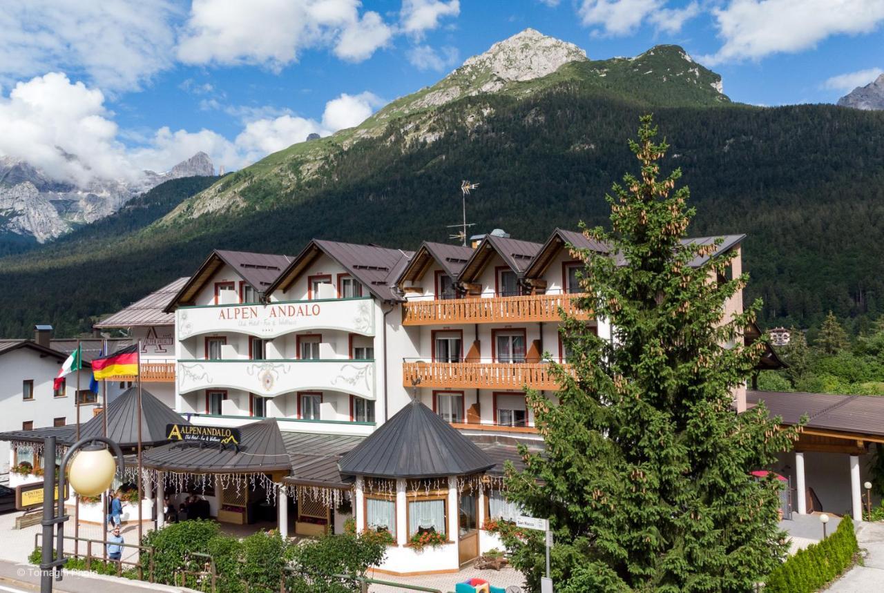 Hotel Alpen Andalo Eksteriør bilde