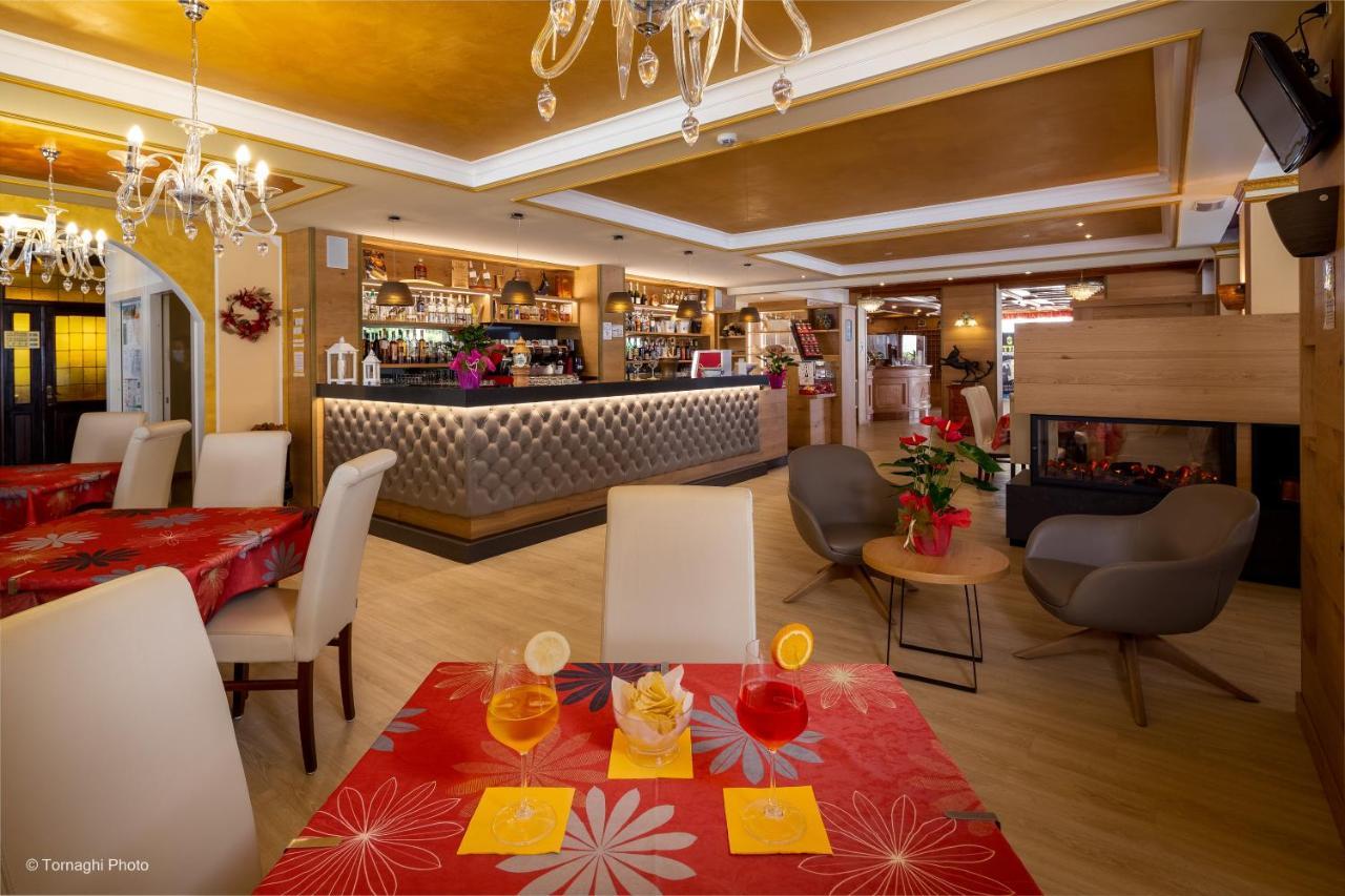 Hotel Alpen Andalo Eksteriør bilde