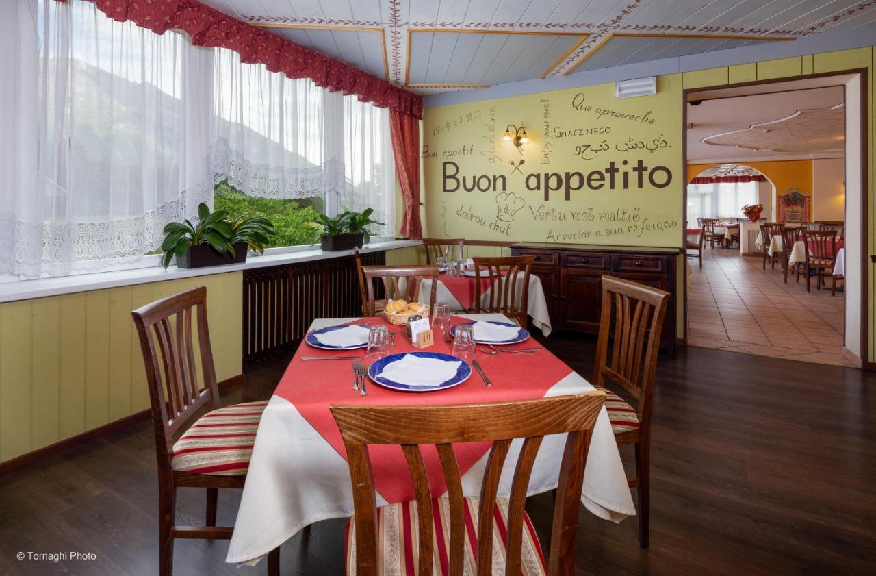 Hotel Alpen Andalo Eksteriør bilde