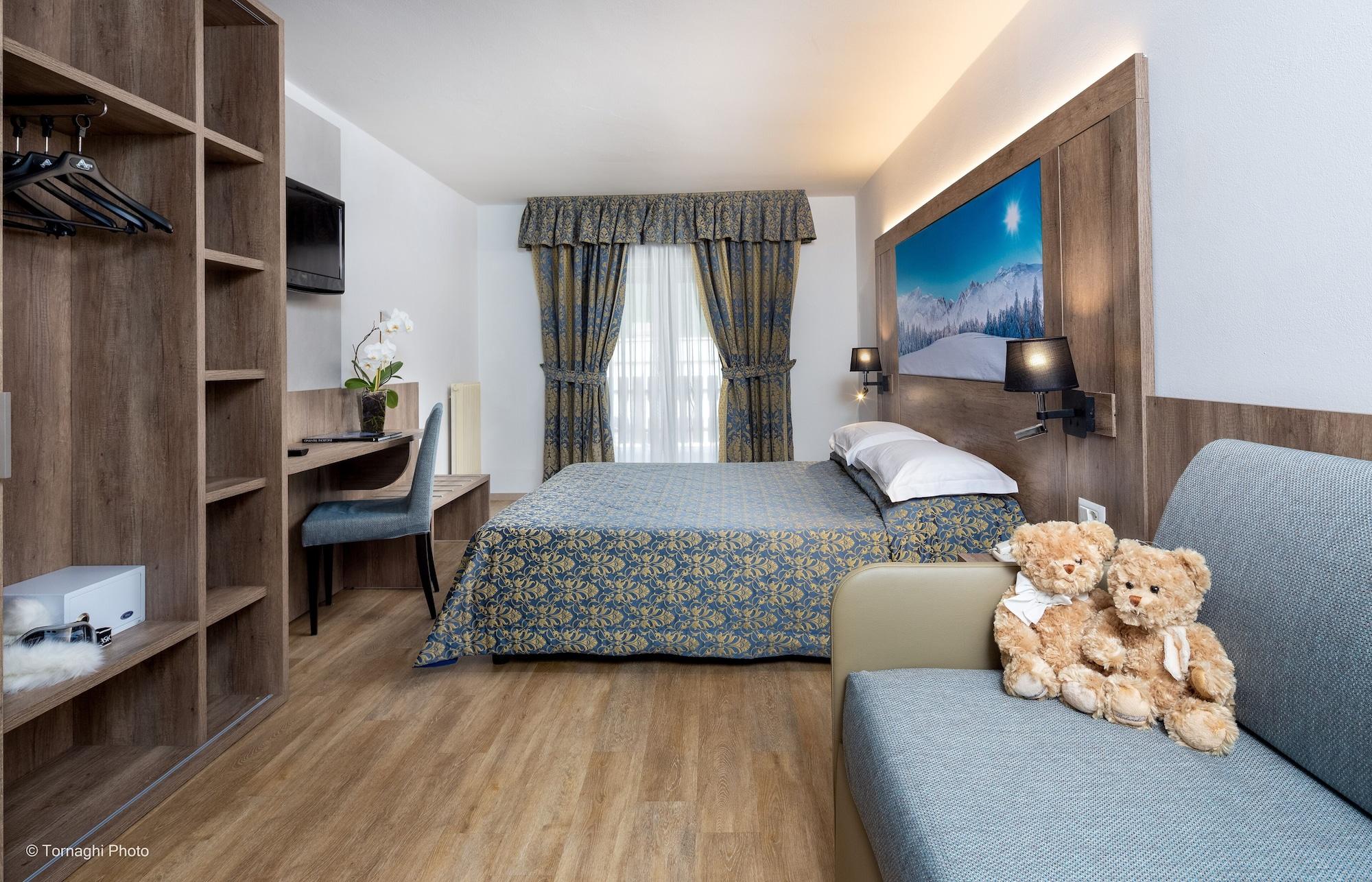 Hotel Alpen Andalo Eksteriør bilde